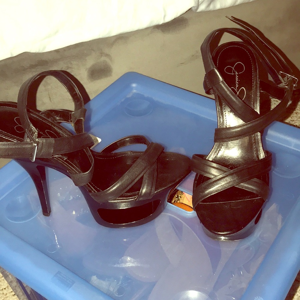 Jessica Simpson Andy heel